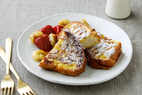 French Toast Amandine