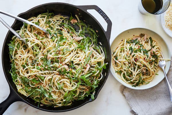 Blond Puttanesca (Linguine With Tuna, Arugula and Capers)