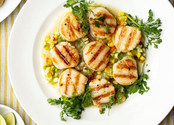 Grilled Sea Scallops With Corn and Pepper Salsa