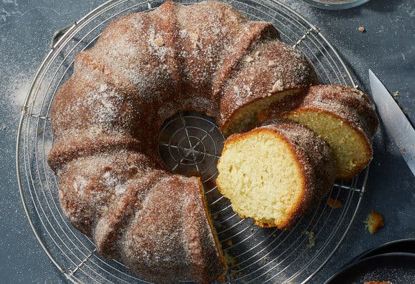 Old-Fashioned Doughnut Bundt Cake