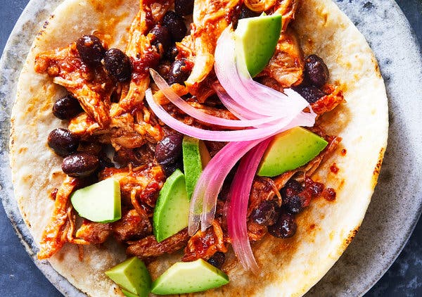 Slow Cooker Chipotle-Honey Chicken Tacos