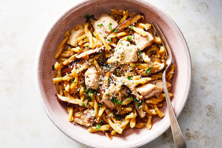 Image for Creamy One-Pot Pasta With Chicken and Mushrooms