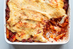 Image for Pastitsio (Greek Baked Pasta With Cinnamon and Tomatoes)