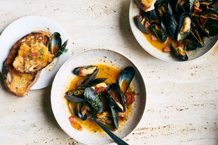 Image for Steamed Mussels With Tomatoes and Chorizo