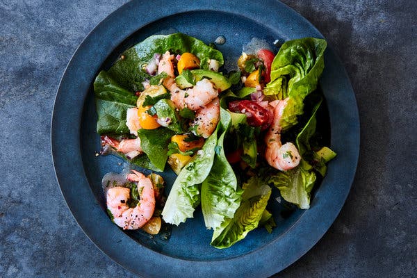 Shrimp and Avocado Salad With Citrus Vinaigrette (Camarones a la Vinagreta)