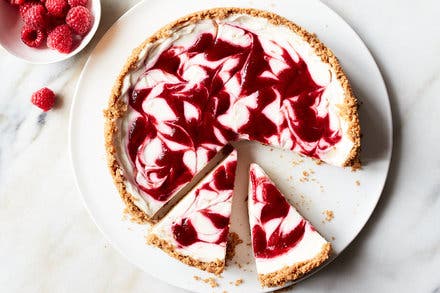 Raspberry Swirl No-Bake Cheesecake