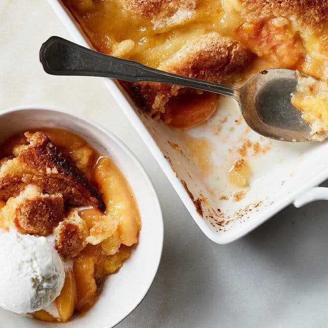 Best Peach Cobbler