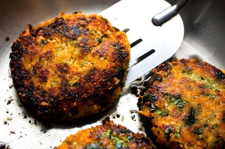 Sweet Potato, Quinoa, Spinach and Red Lentil Burger