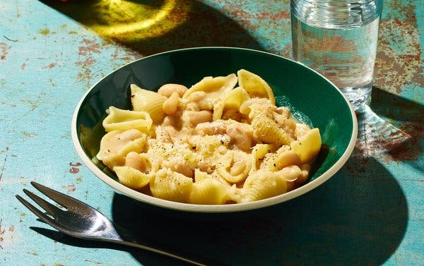 Cannellini-Bean Pasta With Beurre Blanc