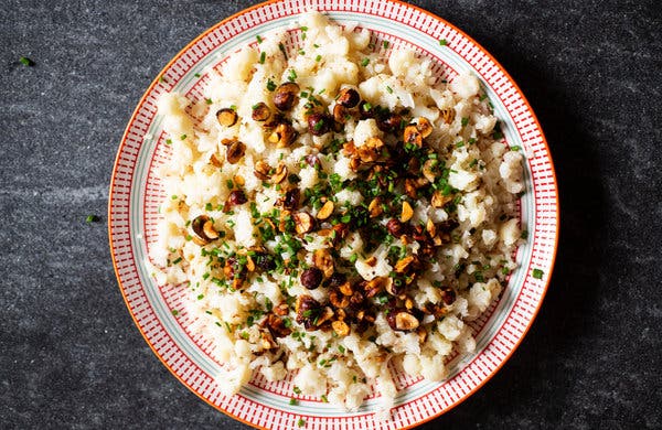 Lemony Cauliflower With Hazelnuts and Brown Butter