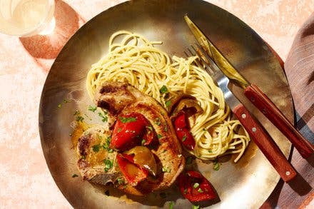 Pork Chops in Cherry-Pepper Sauce