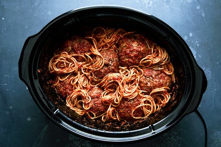 Slow Cooker Spaghetti and Meatballs