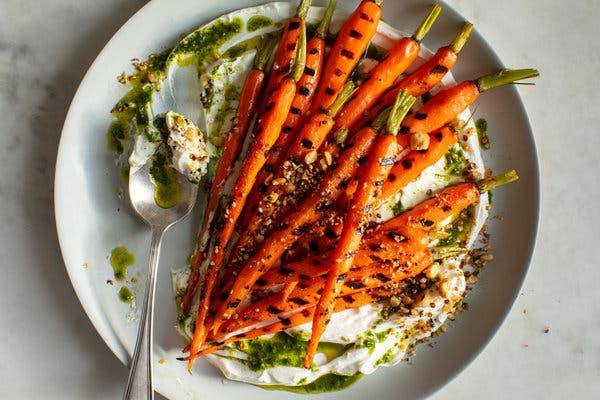 Grilled Carrots With Yogurt, Carrot-Top Oil and Dukkah