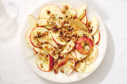 Image for Apples With Honey and Crushed Walnuts