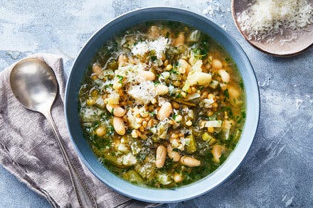 Slow-Cooker White Bean Parmesan Soup