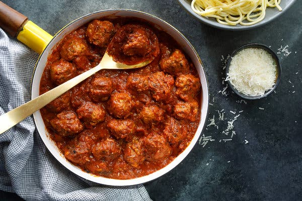 Turkey Meatballs in Tomato Sauce