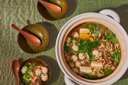 Image for Tsukune Miso Nabe (Chicken-Meatball Hot Pot in Miso Broth)