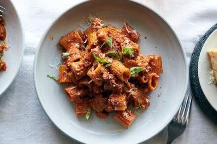 Spicy Red Pesto Pasta