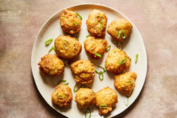Image for Mosa (Plantain Fritters)