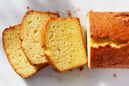 Meskouta (Moroccan Orange Cake)