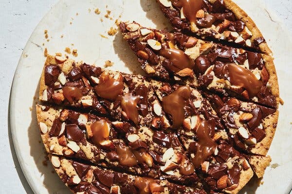 Parisian Cookie Cake