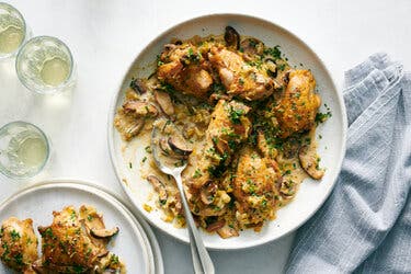 Wine-Braised Chicken With Mushrooms and Leeks