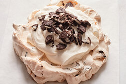 Image for Cookies-and-Cream Pavlova