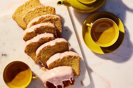 Chamomile Tea Cake With Strawberry Icing