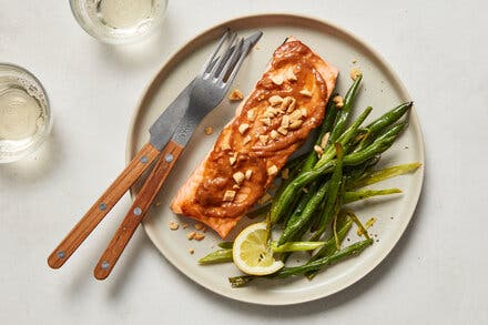 Peanut Butter-Glazed Salmon and Green Beans