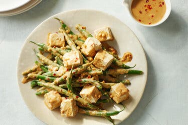 Green Bean and Tofu Salad With Peanut Dressing