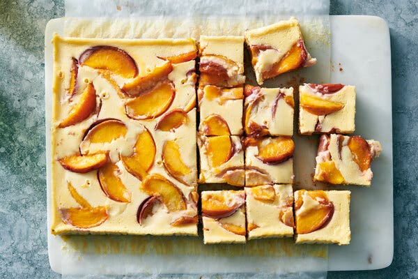 Creamy Peach Pie Bars