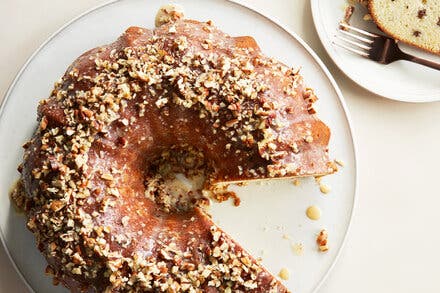 Pound Cake With Brown Butter and Pecans