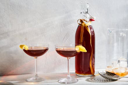 Large-Batch Rye Manhattan Cocktails