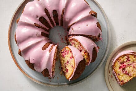 Cranberry Spice Bundt Cake