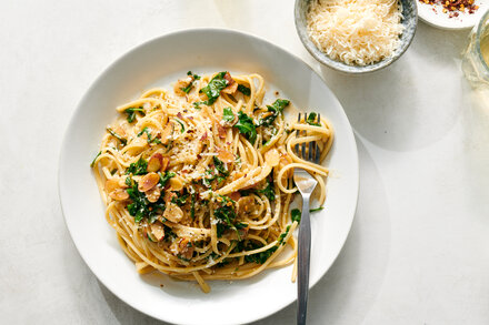 Image for Buttery Lemon Pasta With Almonds and Arugula