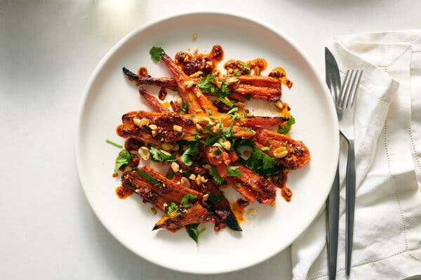 Smashed Roasted Carrots