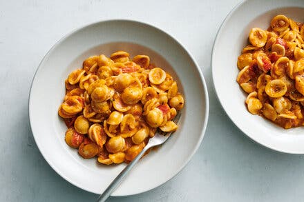 Roasted White Bean and Tomato Pasta