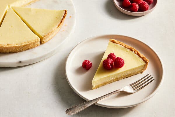 Lemon Cheesecake Tart