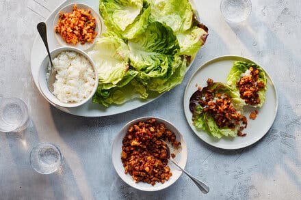 Kimchi Chicken Lettuce Wraps