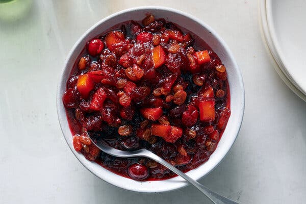 Cranberry Sauce With Orange and Golden Raisins