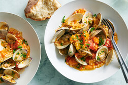 Image for Littleneck Clams With Cherry Tomatoes and Pearl Couscous