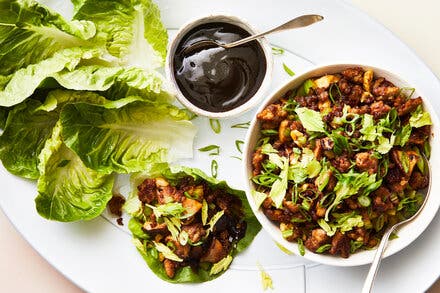 Ground Turkey, Shiitake and Cashew Lettuce Cups