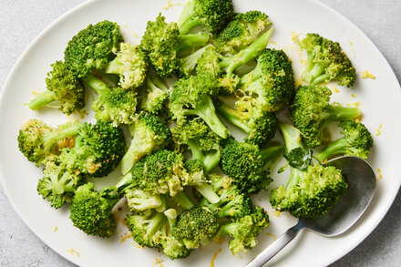 Image for Lemony Steamed Broccoli