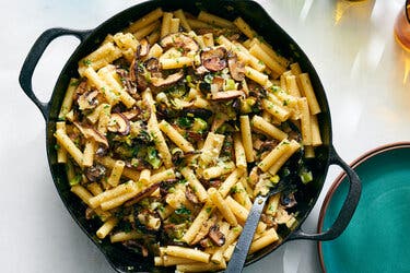 Miso Mushroom and Leek Pasta 