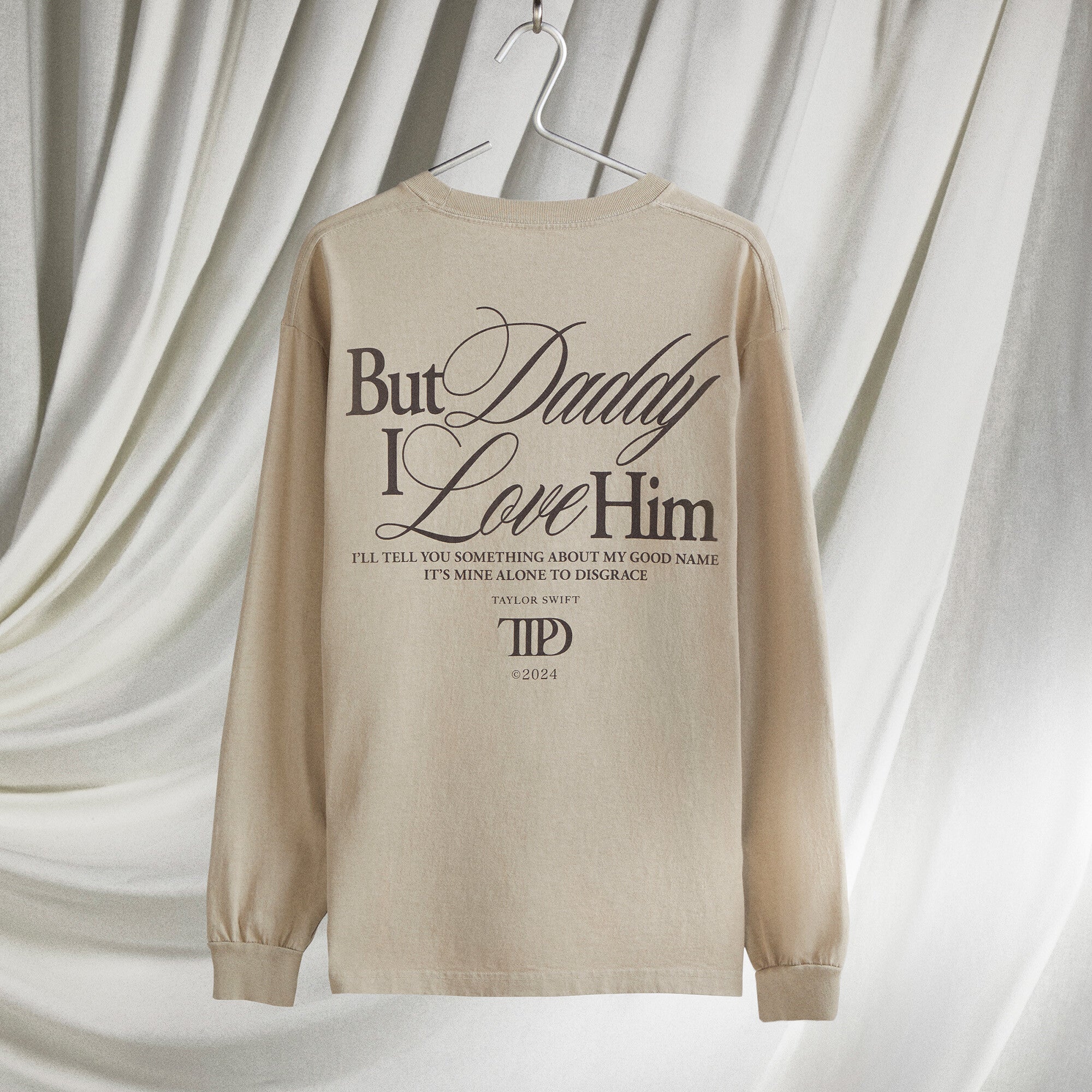 Taylor-Swift-But-Daddy-I-Love-Him-Long-Sleeve-T-Shirt-Longsleeves-beige-507622-451068.3a4e75b1