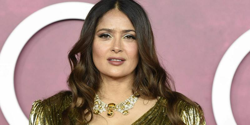 Salma Hayek looks like Hera