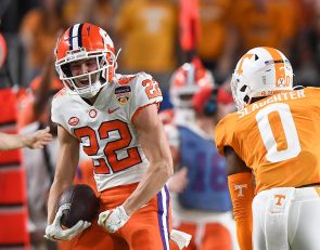 Clemson WR Listed as Preseason Candidate for Comeback Player of the Year