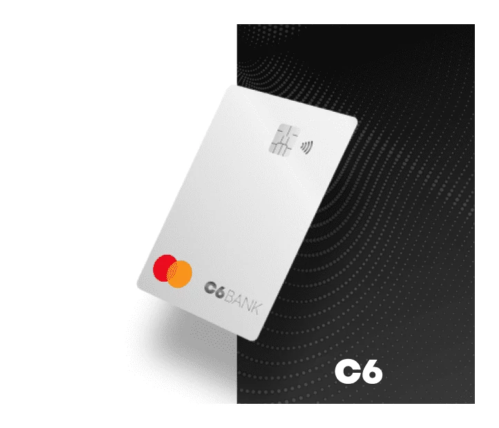 Cartão C6 Bank prateado em fundo preto.