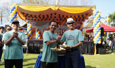 Universtas Merdeka (UNMER) Malang gelar Tasyakuran, Bakti Sosial, dan Senam Bersama untuk memperingati Acara Puncak Dies Natalis ke–60.