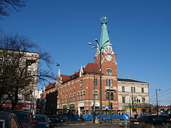 House Under the Globe in Krakow (by Franciszek Mączyński and Tadeusz Stryjeński, 1904–05)